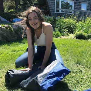 Meet your Posher, Beatrice